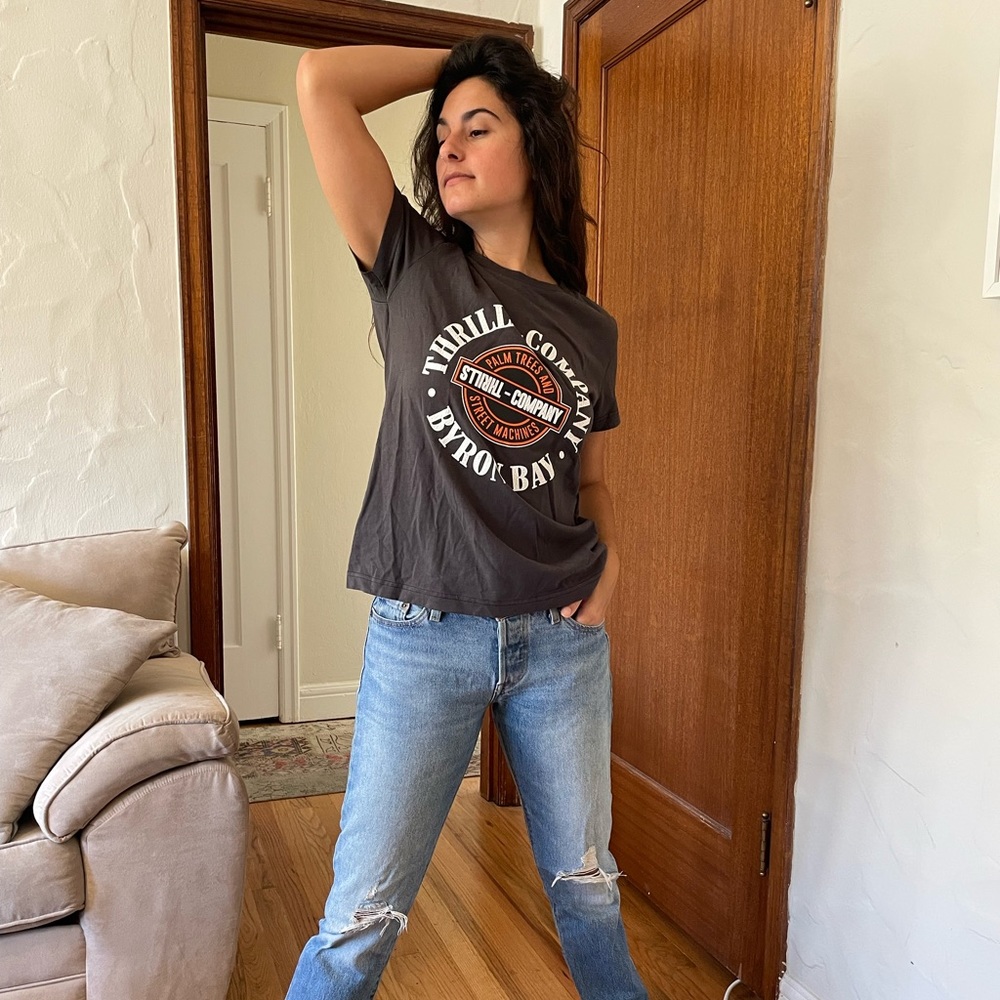 Thrills Australia tee